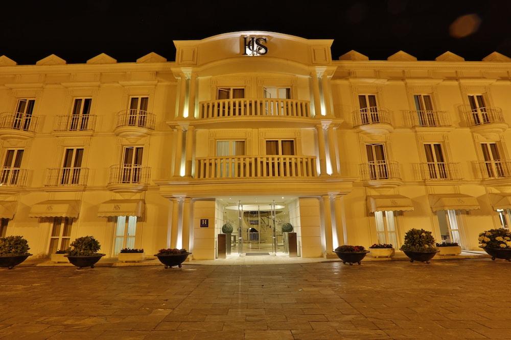فندق غران سوانثيس المظهر الخارجي الصورة